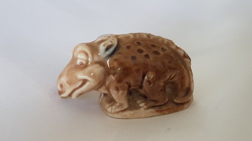Bronti dinosaur 1965 - 'bronti',