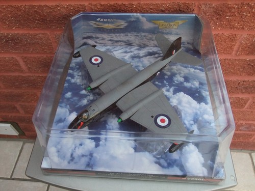 English electric canberra - electric,