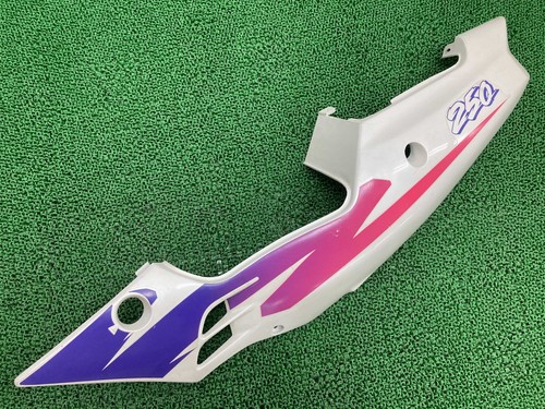 Zxr250 seat cowl left - seat, pearl