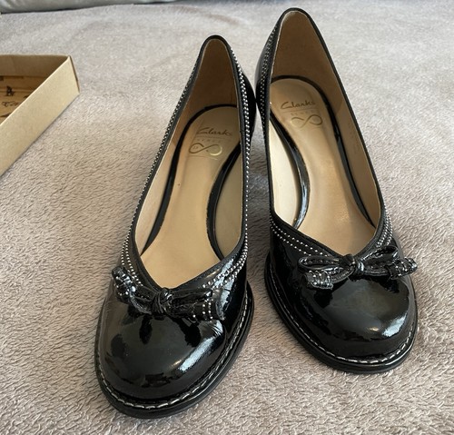 Clarks black patent leather - black,