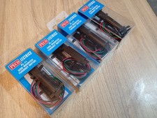 4 X Peco PL-11 Side Mounted