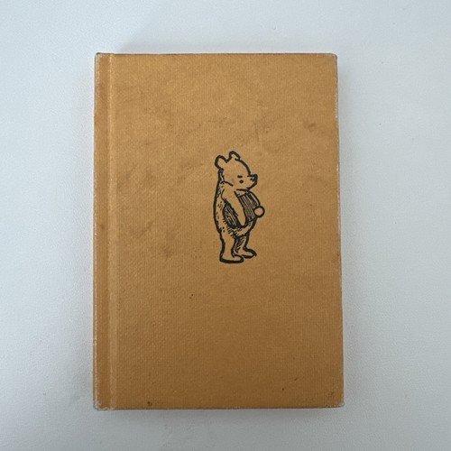 Pooh and piglet hunting - piglet,