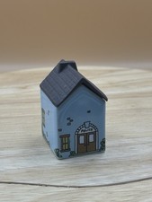 Wade  Porcelain Whimsey-On-Why