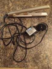 GHD Silver Limited Edition Hair Straighteners