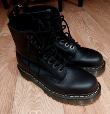Brand New Size 7 Doc Martin Black Leather
