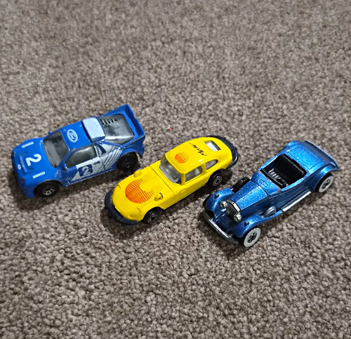 Hot wheels matchbox 64 - hot, 1:64