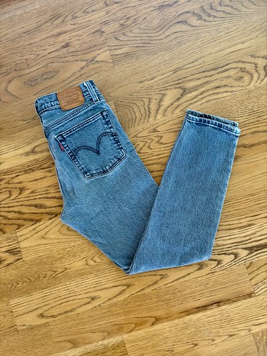Levi big e - levi's,