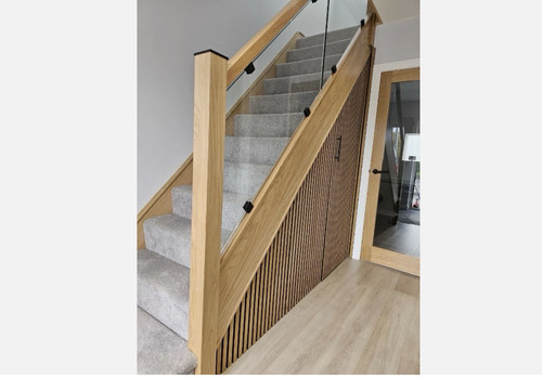 Square newel post oak - square,