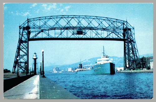 Giant freighter leaving duluth - giant,