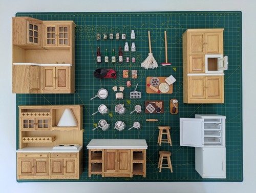Doll house pine - house, 1:12