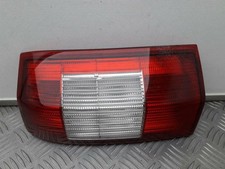 VAUXHALL OMEGA 2000 ESTATE TAILLIGHT OS DRIVERS RIGHT TAIL LIGHT 9192334