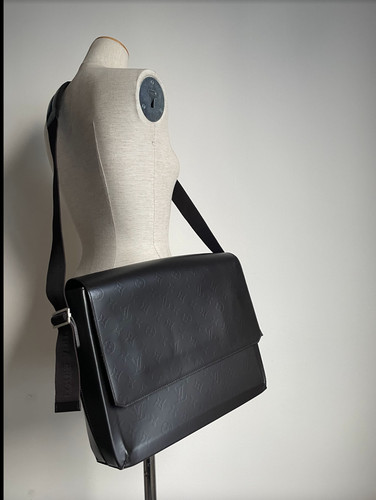 Louis vuitton monogram leather - louis,