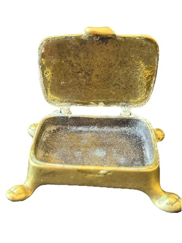 Peerage brass vesta - stamp, box