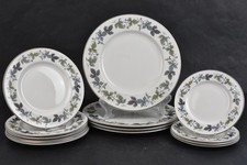 Royal Doulton Burgundy TC1001 X14 Piece Dinner Service Plates Dinner Side 