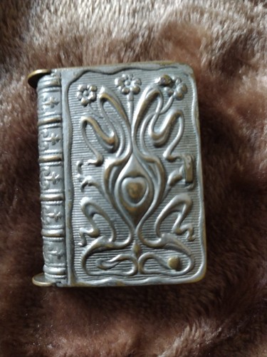 Vintage silver plated brass - silver,