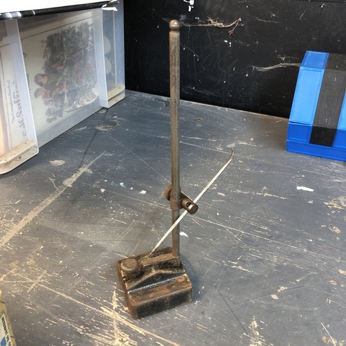 Vintage cast iron - cast,