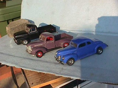 Built old plastic car - old,