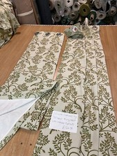 B/N Static Caravan Curtains