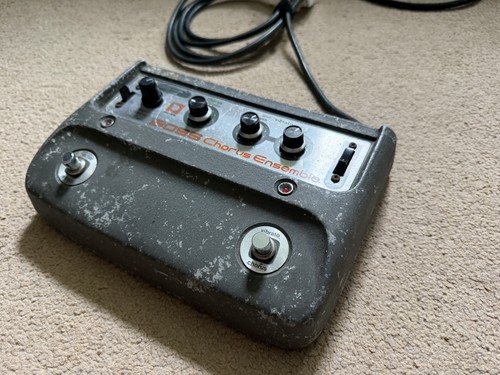 Boss chorus ensemble - ce-1,
