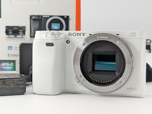 Sony alpha a6000 - sony,