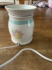 Flowered Yankee Candle Ceramic