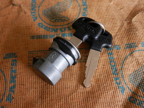 Honda 1000 lock box - 1000, r/s