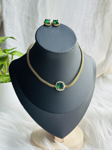 Vintage gold emerald green - gold,