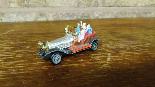 Husky models chitty - models,