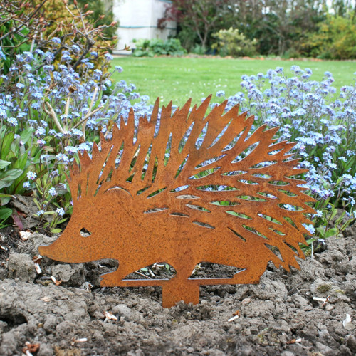 Rustic metal hedgehog - metal,