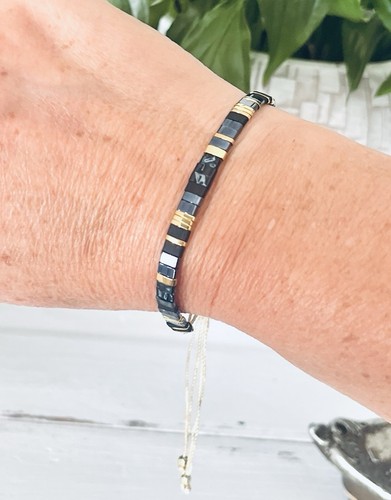 Lovely dark blue gold - lovely,