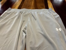 Under Armour loose coupe lache