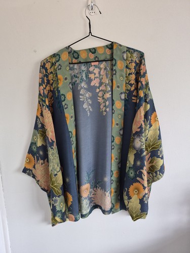 Lovely powder kimono jacket - lovely!,