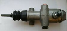 COMMER WALK THRU 30 CWT 2 TON AND 3 TON 1961 ONWARDS BRAKE MASTER CYLINDER RB780
