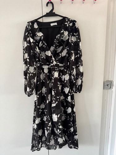 Quiz black and white floral - white,