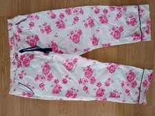 Woman's Floral Cropped Pyjama Bottoms Comfortable and Relaxing Size 14