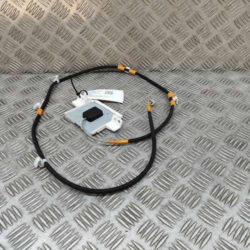 Lexus l10 gps antenna - lexus,