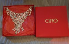 Stunning Vintage Rhinestone