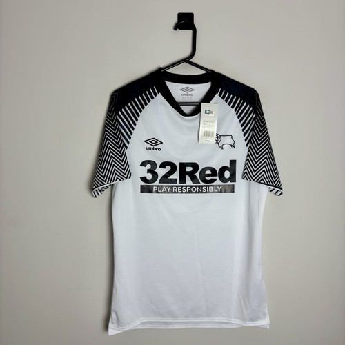 Bnwt derby county football - bnwt,