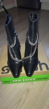 Womens New  Black Leather Boots With Chains, size 6