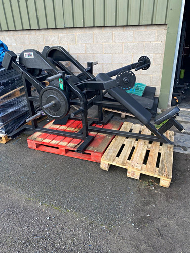 Strive plate loaded - strive, incline