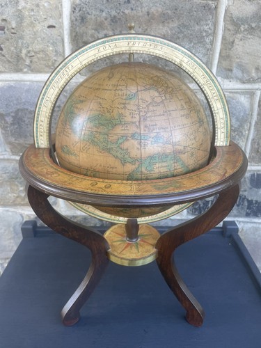 Vintage walnut terrestrial - vintage,