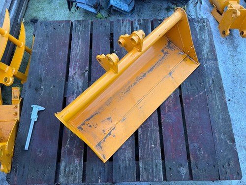 Mini digger ditching - digger, digging