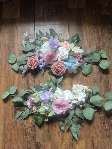 Wedding arch flowers