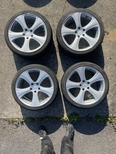 Kahn R-SC 18 inch alloys x4