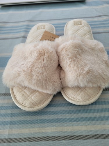 Ladies fluffy fur slippers - ladies',
