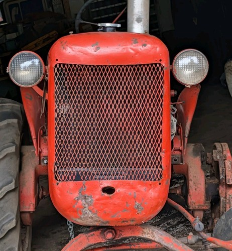 Allis chalmers tractor grill - chalmers, b