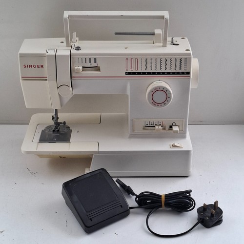 Singer 9020 sewing machine - 9020,