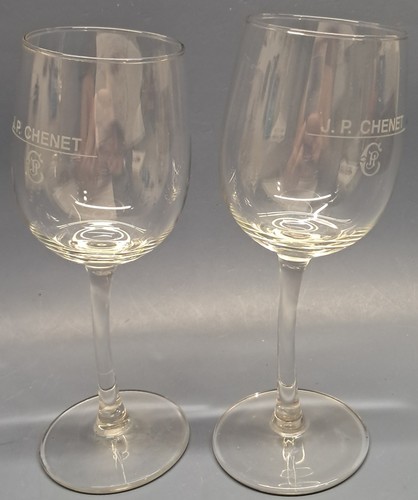Chenet wonky wine - j,