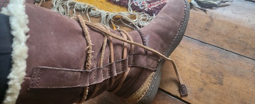 Ugg women brown - women's, suede