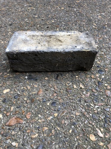 Yellow stock bricks - yellow,